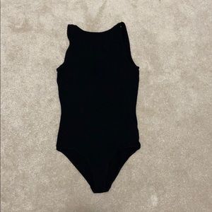 Community from Aritzia